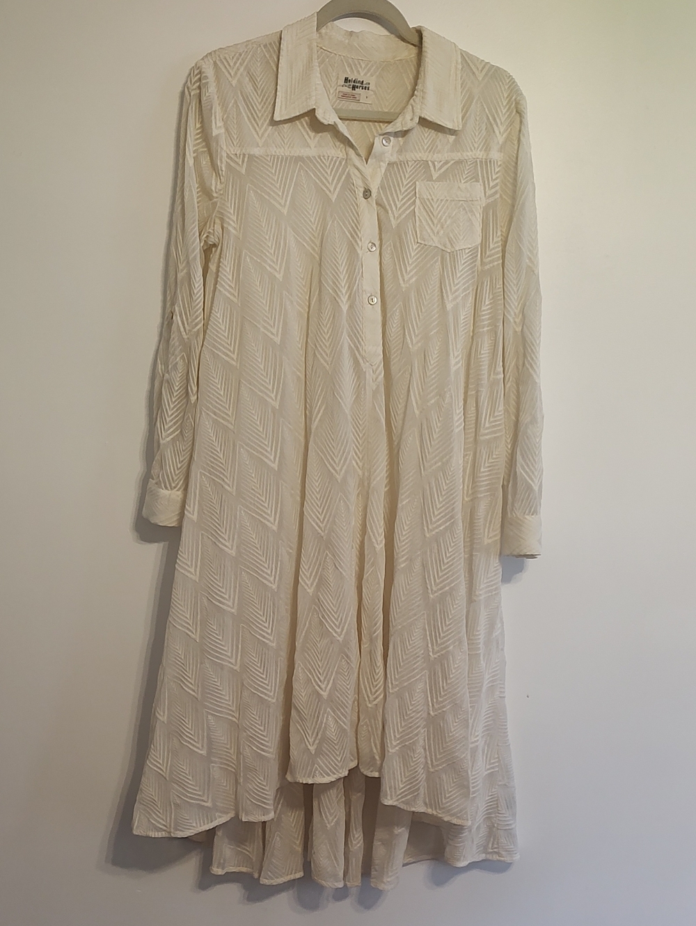 HOLDING HORSES Anthropology Cream Chevron-Texture Hi-Low Long Sleeve Shirt Dress